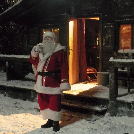 Blockhuette 35 Km Noerdlich Von Hamburg 펜션