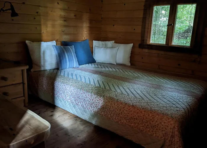 Blockhuette 35 Km Noerdlich Von Hamburg *